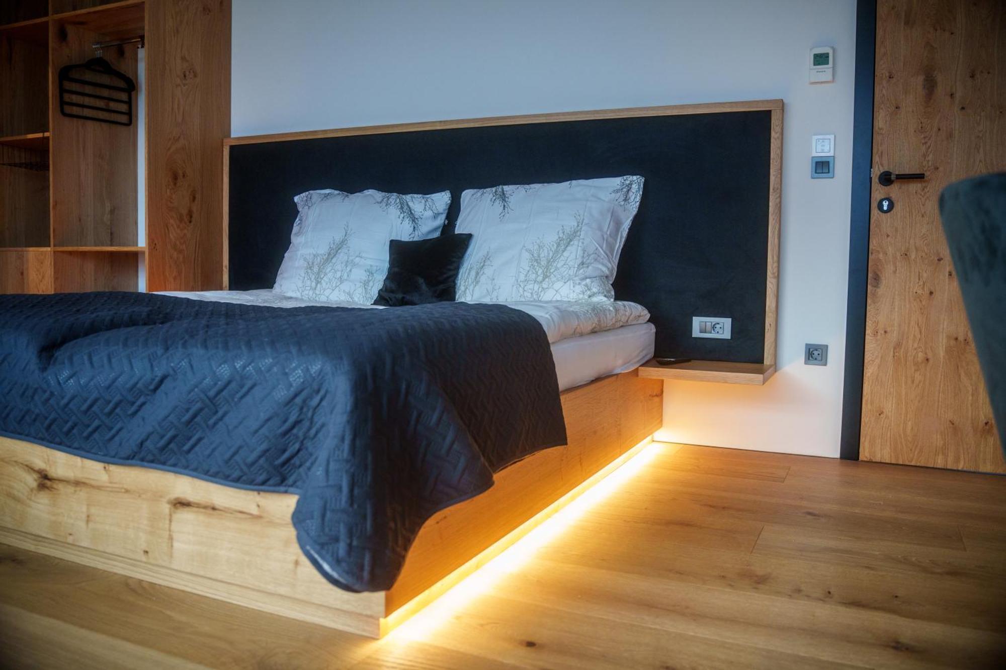 Hotel Frost Maribor Bagian luar foto