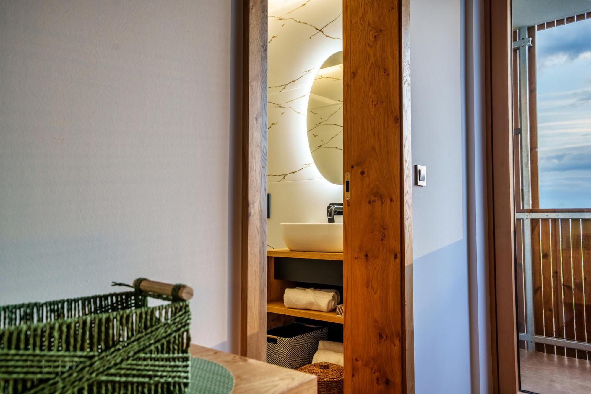 Hotel Frost Maribor Bagian luar foto
