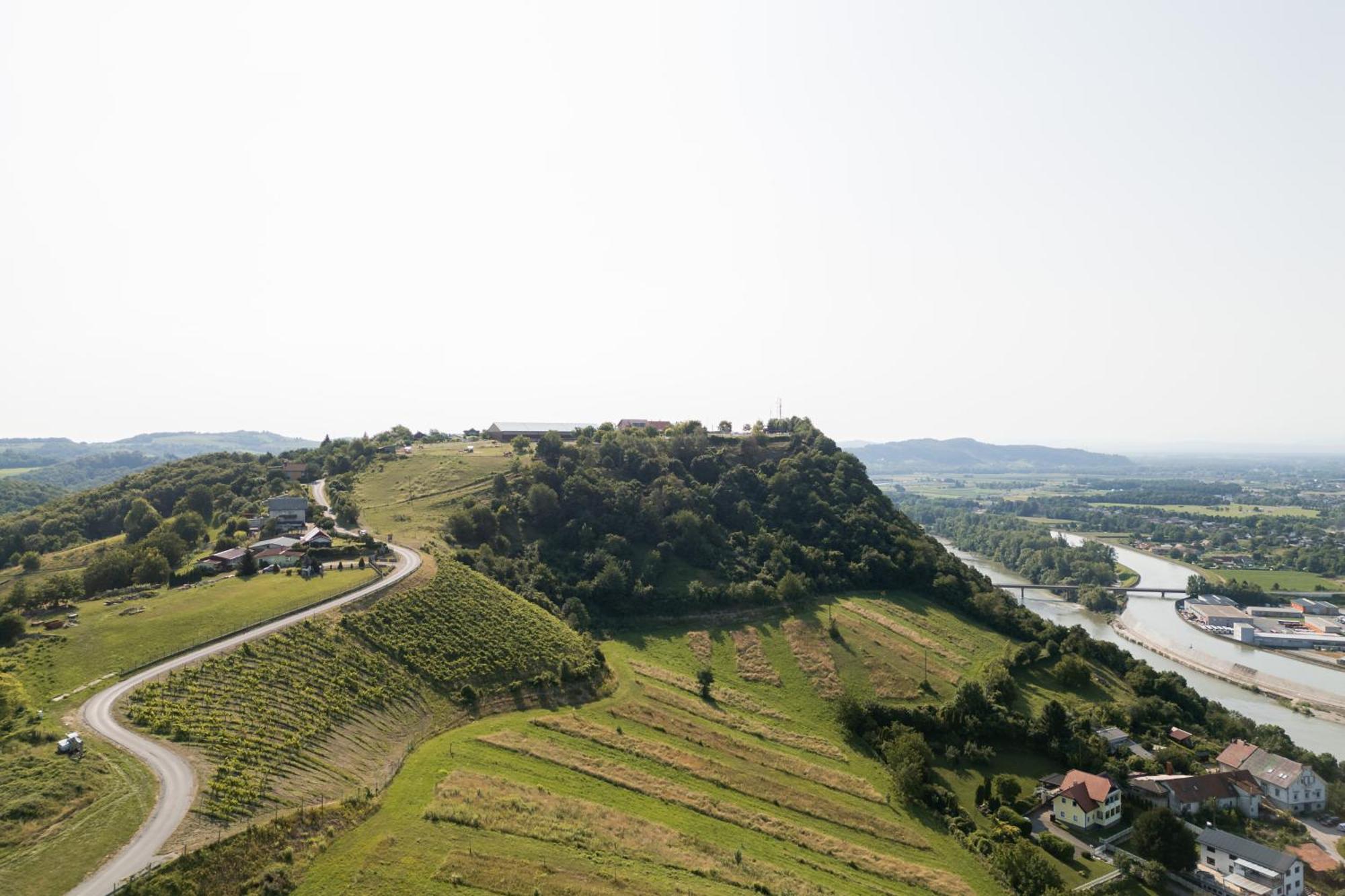Hotel Frost Maribor Bagian luar foto