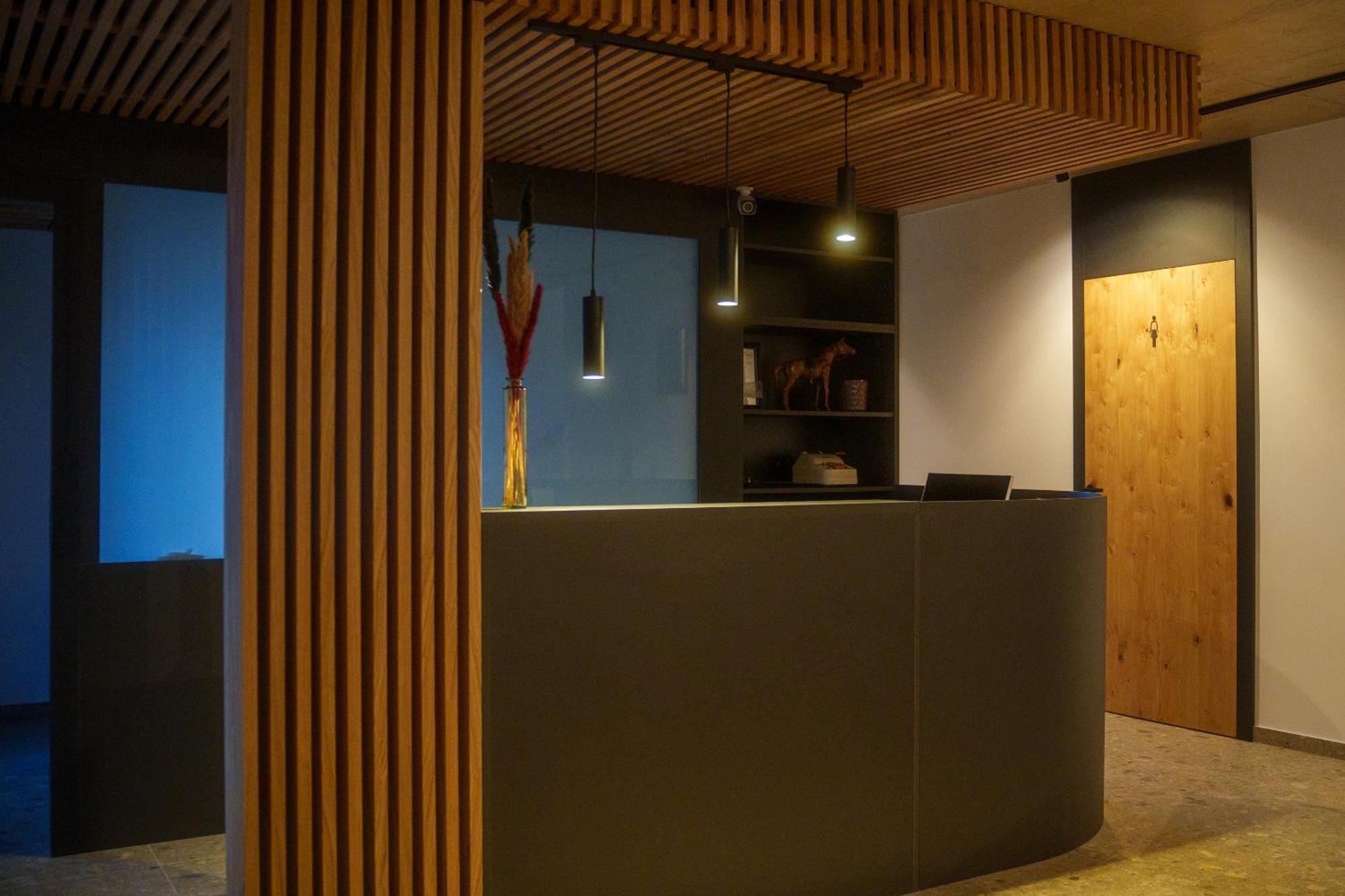 Hotel Frost Maribor Bagian luar foto